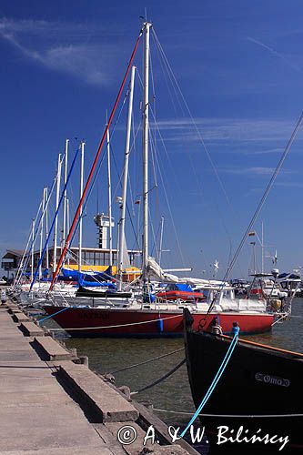 port w Nidzie na Mierzei Kurońskiej, Zalew Kuroński, Neringa, Litwa Nida harbour, Curonian Spit, Curonian Lagoon, Neringa, Lithuania