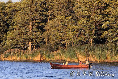 łódka na rzece Niemen, Park Regionalny Delty Niemna, Litwa Nemunas river, Nemunas Delta, Lithuania