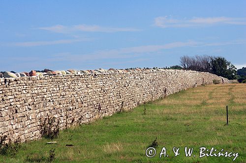 mur Karola X Gustawa na południu wyspy, wyspa Oland, Szwecja