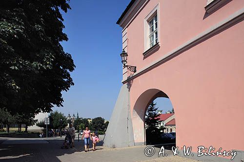 Opatów, Ratusz, Urząd Miejski