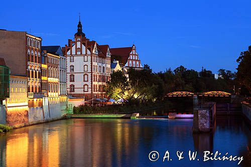 Opole, kanał Młynówka o zmierzchu