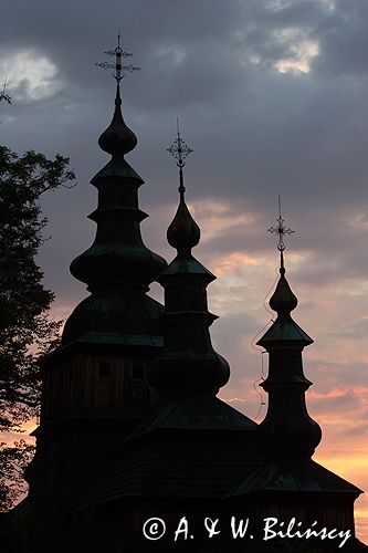 Owczary zabytkowa cerkiew drewniana z 1635 roku, obecnie kościół katolicki, Beskid Niski