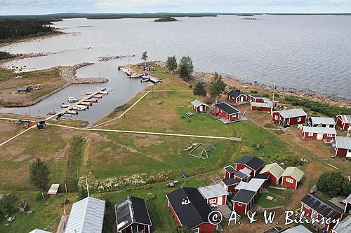 port na wyspie Pite Ronnskar, Archipelag Pitea, Szwecja, Zatoka Botnicka