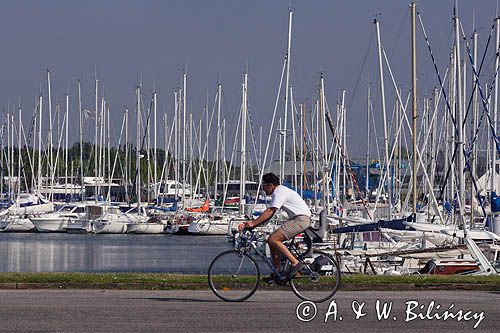 marina w Port la Foret, Finistere, Bretania, Francja