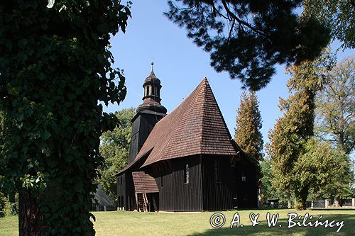 Proślice późnogotycki zabytkowy kościół drewniany z 1580/?/ roku, powiat Kluczbork