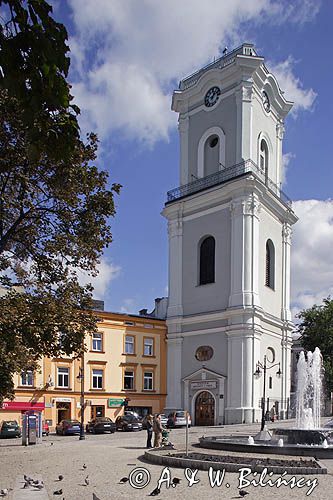 Przemyśl, Wieża Zegarowa, Muzeum fajek i dzwonów, Starówka