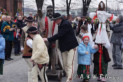 Rabka, palmy wielkanocne, Niedziela Palmowa, kościół pw św Marii Magdaleny