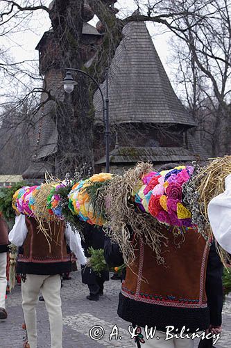 Rabka, palmy wielkanocne, Niedziela Palmowa, kościół pw św Marii Magdaleny