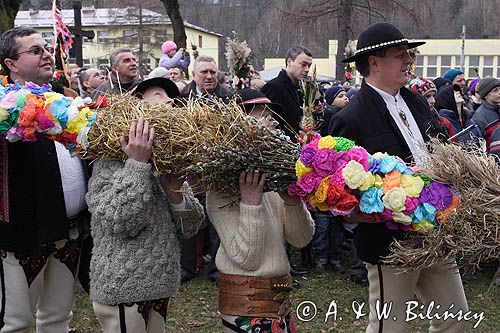 Rabka, palmy wielkanocne, Niedziela Palmowa, kościół pw św Marii Magdaleny