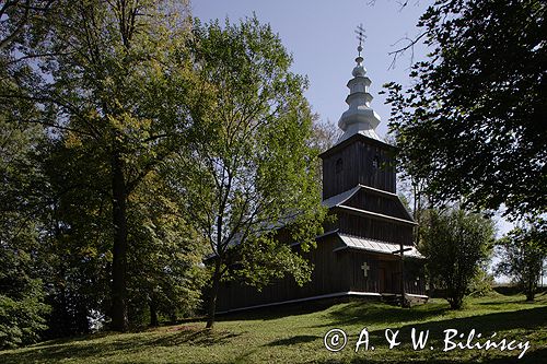 Radoszyce, zabytkowa cerkiew drewniana z 1868r, Bieszczady,