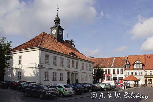 Reszel, ratusz i rynek