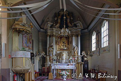 Rossoszyca zabytkowy kościół drewniany, powiat Sieradz