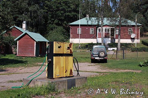 stacja benzynowa, wyspa Ruhnu, Estonia petrol station, Ruhnu Island, Estonia