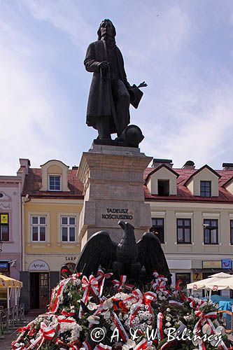 Rzeszów, pomnik Tadeusza Kościuszki na Rynku