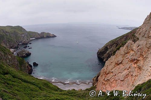 zatoka La Grande Greve na wyspie Sark przy Liitle Sark, Channel Islands, Anglia, Wyspy Normandzkie, Kanał La Manche