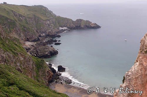 zatoka La Grande Greve na wyspie Sark przy Liitle Sark, Channel Islands, Anglia, Wyspy Normandzkie, Kanał La Manche