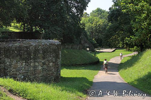 Sarospatak, park przy zamku Rakoczego, Węgry