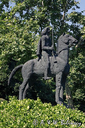 Sarospatak, rzeźba w parku przy zamku Rakoczego, Węgry