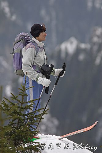 zima, skitouring w Tatrach, Tatrzański Park Narodowy Murań, widok z Murzasichla