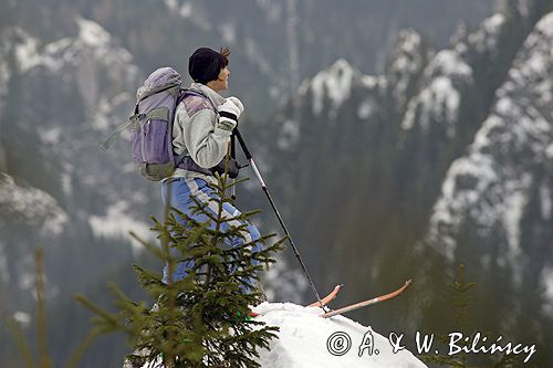 zima, skitouring w Tatrach, Tatrzański Park Narodowy Murań, widok z Murzasichla