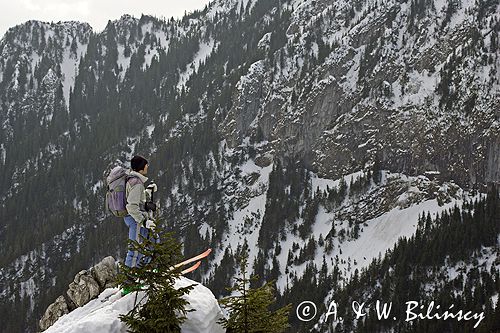 zima, skitouring w Tatrach, Tatrzański Park Narodowy Murań, widok z Murzasichla