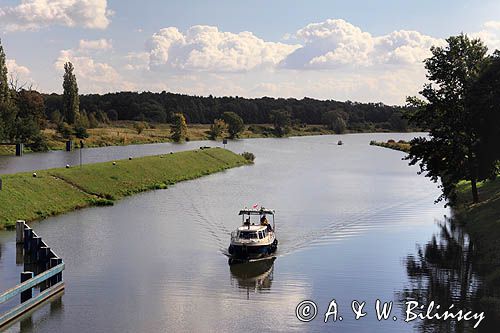 śluza Rędzin, rzeka Odra