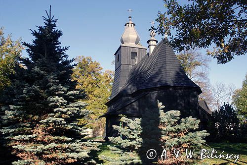 Średnia Wieś, zabytkowy drewniany kościół, Bieszczady