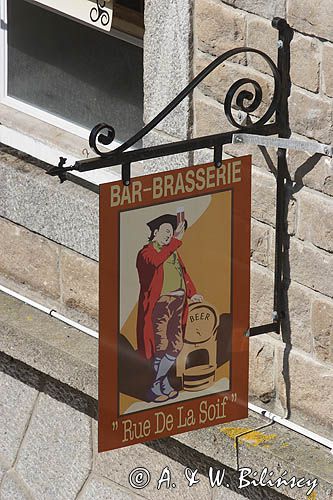 St. Malo, szyld Baru - Brasserie, Bretania, Francja