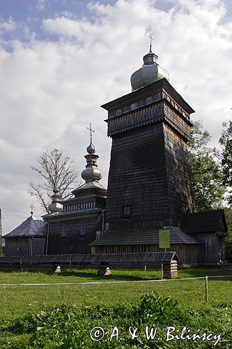 Świątkowa Wielka zabytkowa cerkiew drewniana z 1757 roku, obecnie kościół katolicki Beskid Niski