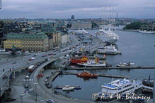 Sztokholm, Panorama miasta, Slussen, Gamla Stan i przystań promowa