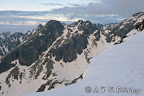 Tatry widok na Kościelec ze Skrajnej Turni