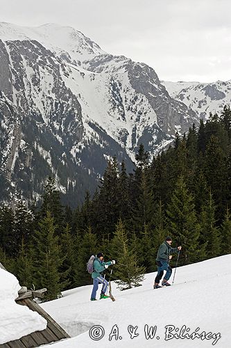 zima, skitouring, Polana na Stołach, szałas pasterski Tatrzański Park Narodowy