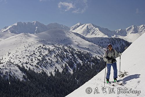 zima, skitouring na Jamborowwym Wierchu, Tatrzański Park Narodowy Murań, widok z Murzasichla