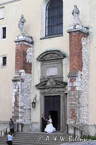 Opactwo, klasztor Benedyktynów w Tyńcu nad rzeką Wisłą