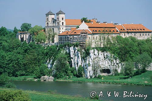 Tyniec, opactwo i klasztor Benedyktynów