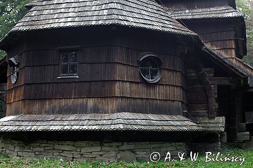 Ulucz zabytkowa cerkiew z XVI wieku Pogórze Przemyskie