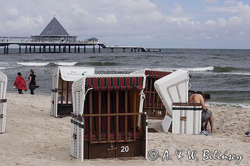 molo i plaża w Heringsdorf na wyspie Uznam, Niemcy