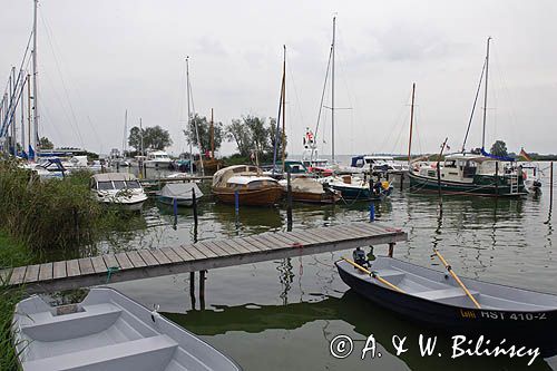 porcik jachtowy w Zinnowitz na wyspie Uznam, Niemcy