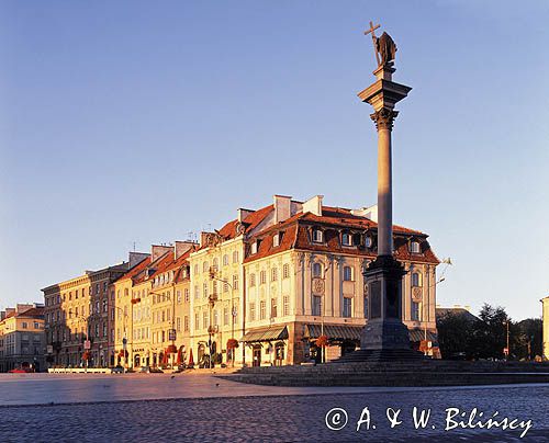 Warszawa. Plac Zamkowy kolumna Zygmunta, kamienice przy Krakowskim Przedmieściu