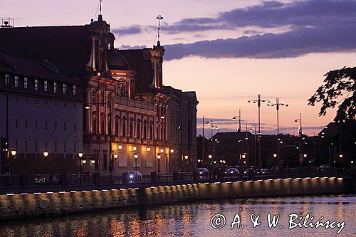 Wrocław, ulica Grodzka, widok z mostu Piaskowego