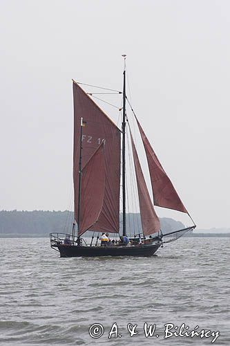 żaglowiec w cieśninie Peene, Niemcy