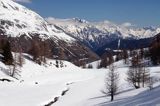 pejzaż Alp, ośrodek narciarski La Thuile, Włochy