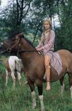 Dziewczynka na koniu w Bieszczadach, Polska
