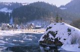 Szczawnica widok ogólny na Dunajec i figurę Janosika