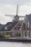 Gouda, Holandia, nabrzeże i wiatrak