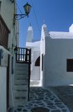 Grecja, wyspa Mykonos, Cyklady , zaułek z latarnią