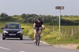 rowerzysta na wyspie Guernsey, Channel Islands, Anglia, Wyspy Normandzkie, Kanał La Manche