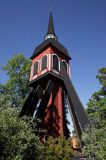 Dzwonnica przy drewnianej katedrze w Habo nad jeziorem Vattern, Wetter, Szwecja