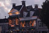 hotel i restauracja w porcie w Harlingen, Holandia, Waddensee