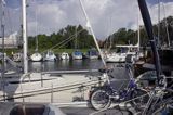 port jachtowy w Kloster na wyspie Hiddensee, Bałtyk, Mecklenburg-Vorpommern, Niemcy